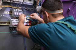 Mise en place de borne électrique dans un garage  